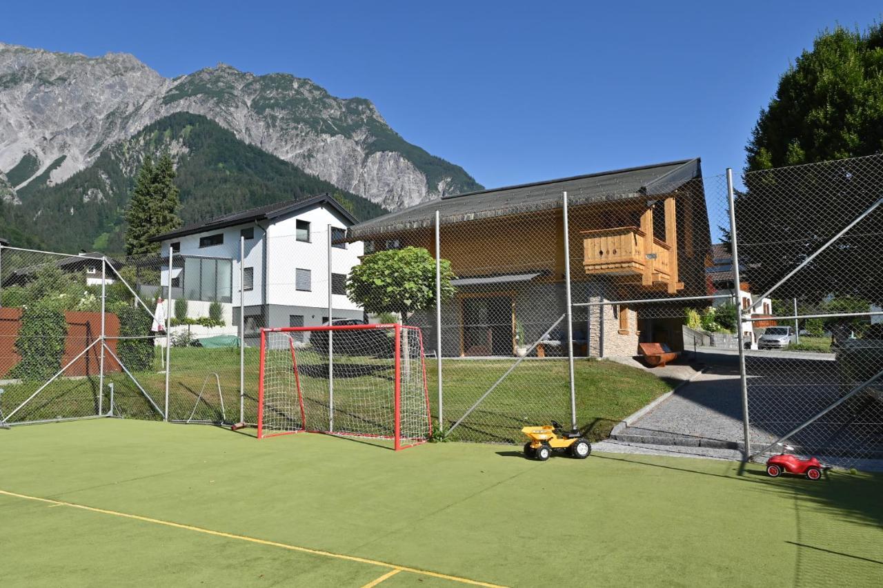 Apartment Marent Garten Chalet Vandans Exterior photo