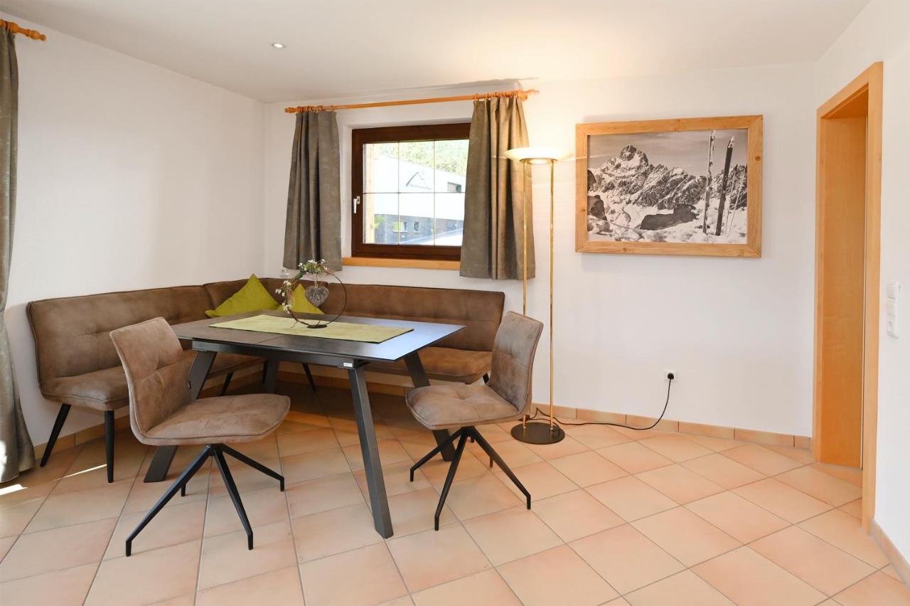 Apartment Marent Garten Chalet Vandans Exterior photo